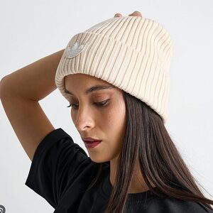 Adidas Originals NWT Rare Cozy Stylish Unisex Beanie